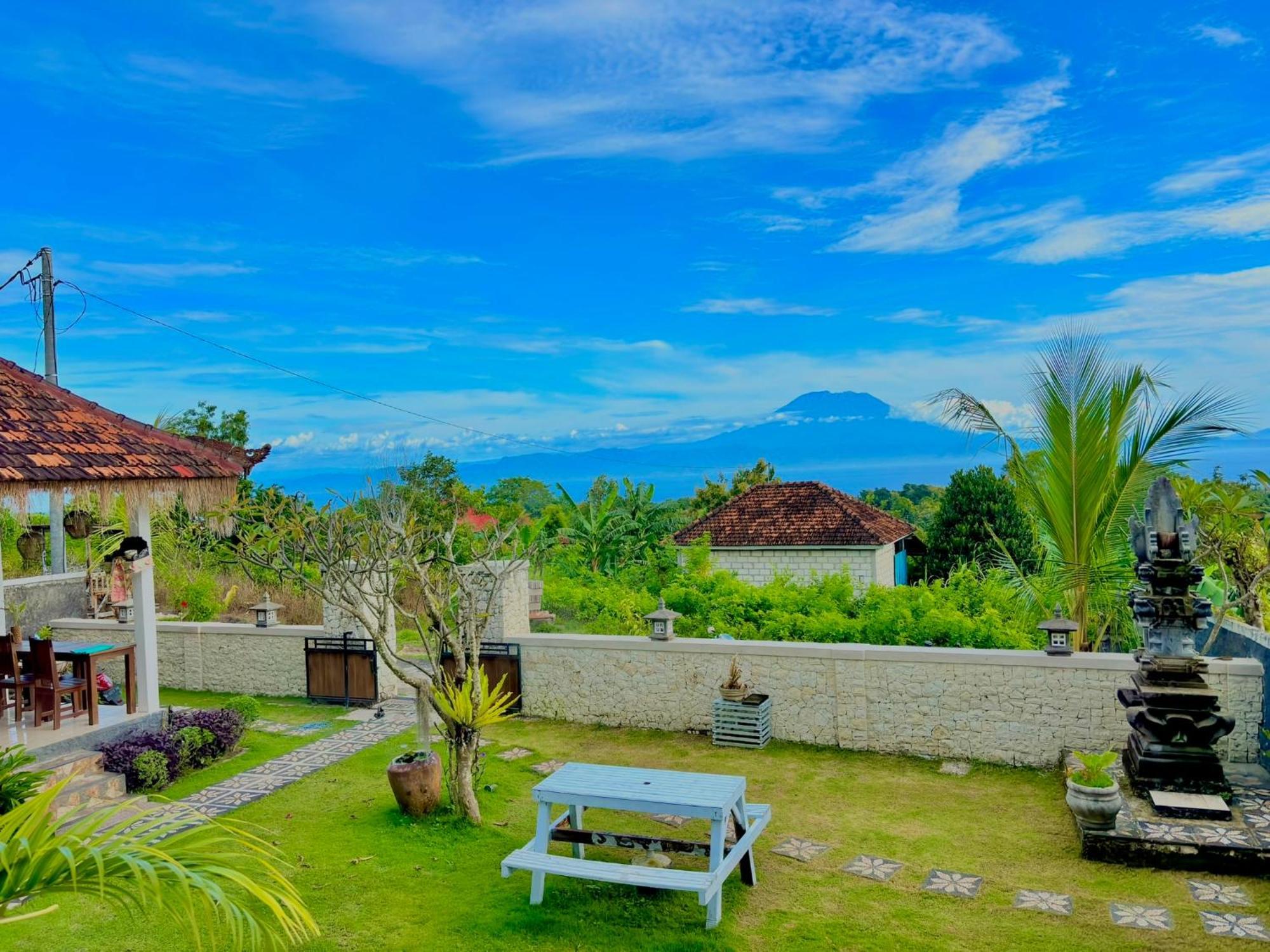 Hotra Hill Cottage Batununggul Экстерьер фото